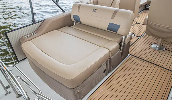 FunDeck 236SFL