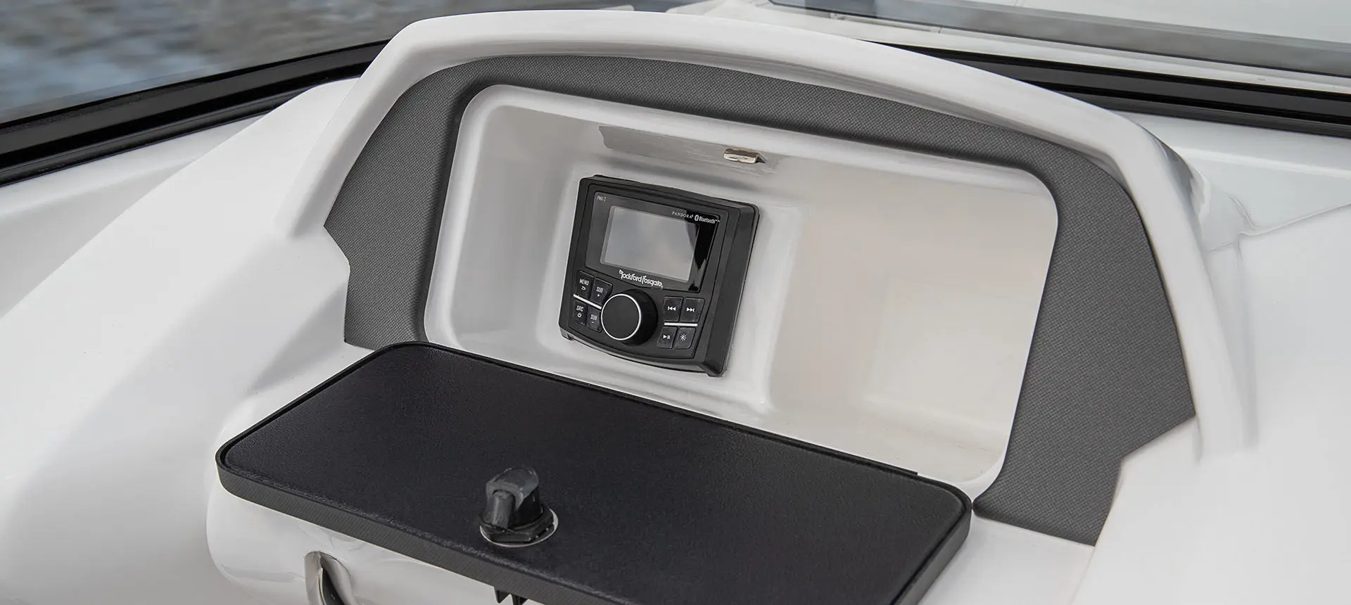 Sportdeck outboard