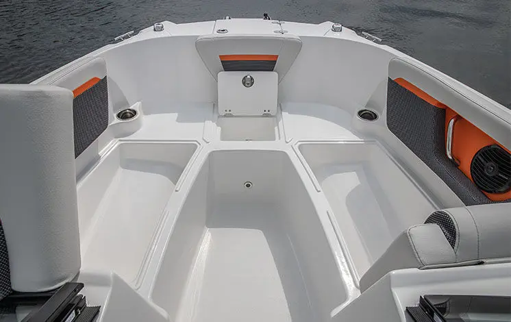 Sportdeck outboard