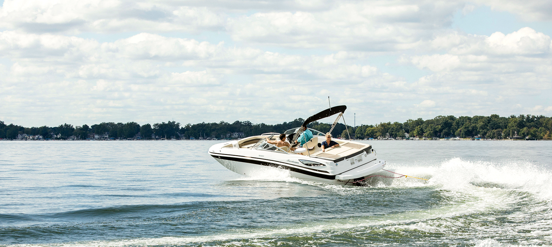 Specs: SunDeck 217 IO | Hurricane Deck Boats