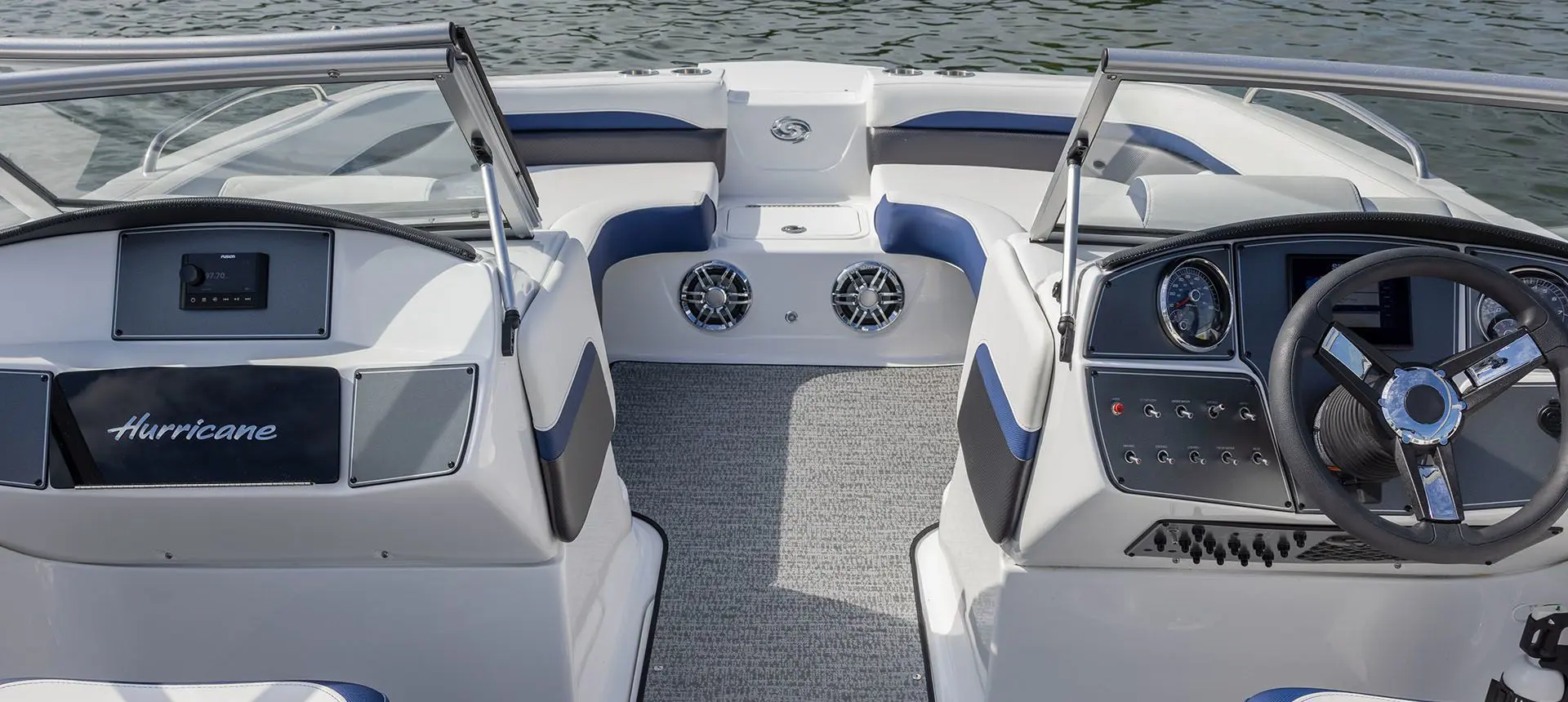 bow seating on a hurricane sundeck 217 OB deck boat