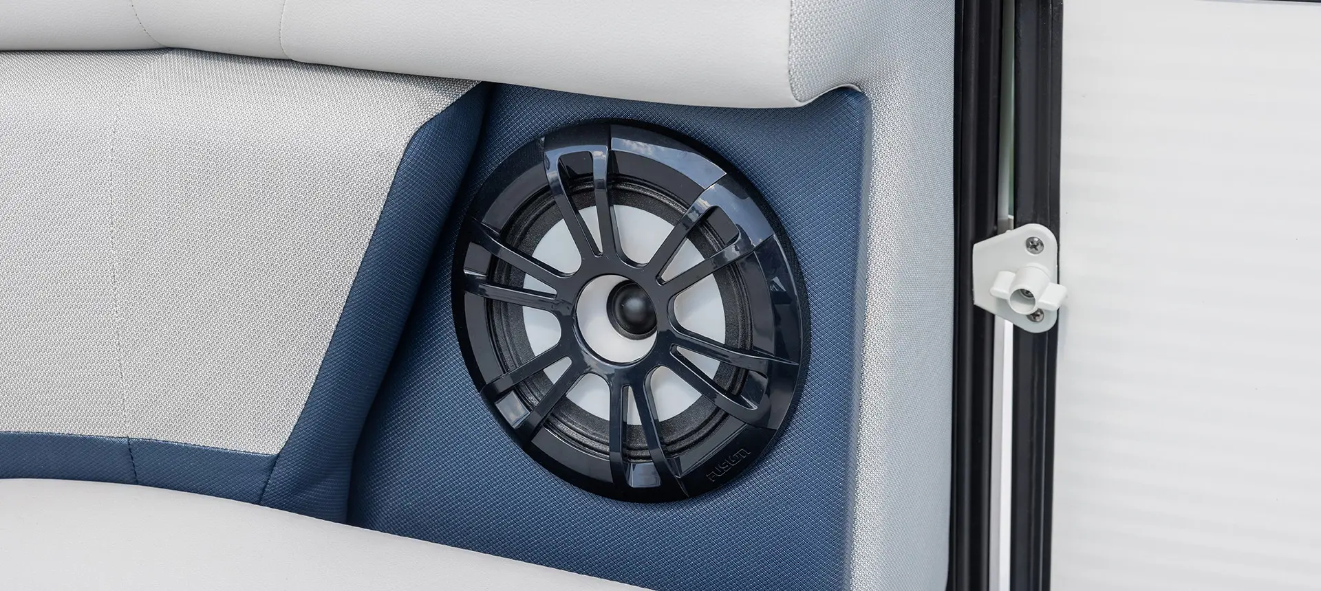 in-seat speakers on a hurricane fundeck boat