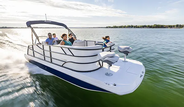 Specs: FunDeck 2260 F | Hurricane Deck Boats