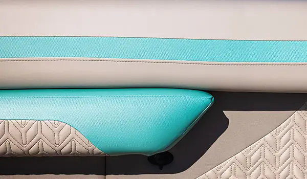 stitching details on a hurricane fundeck 2360 ref ob