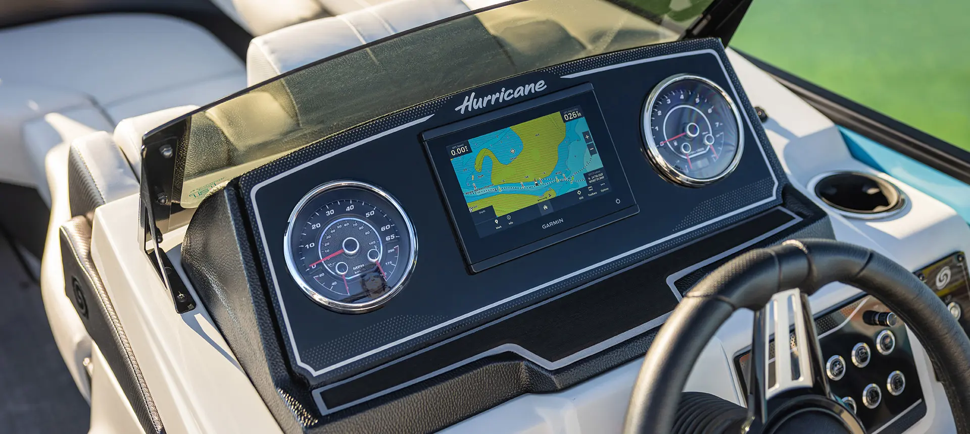console on a hurricane fundeck 2360 sfl ob