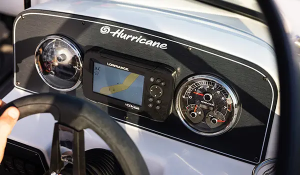 dashboard of hurricane sundeck 187 ob