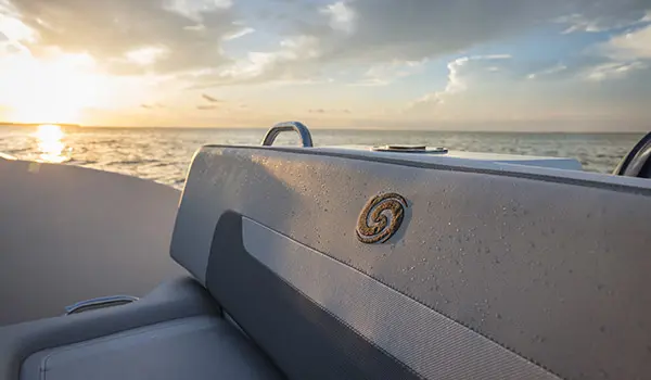 seating hurricane sundeck 235 ob
