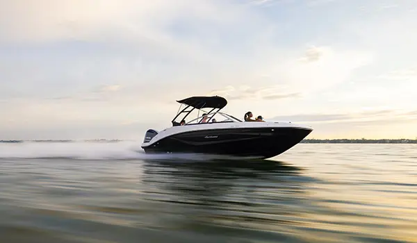 hurricane sundeck 235 ob speeding on water