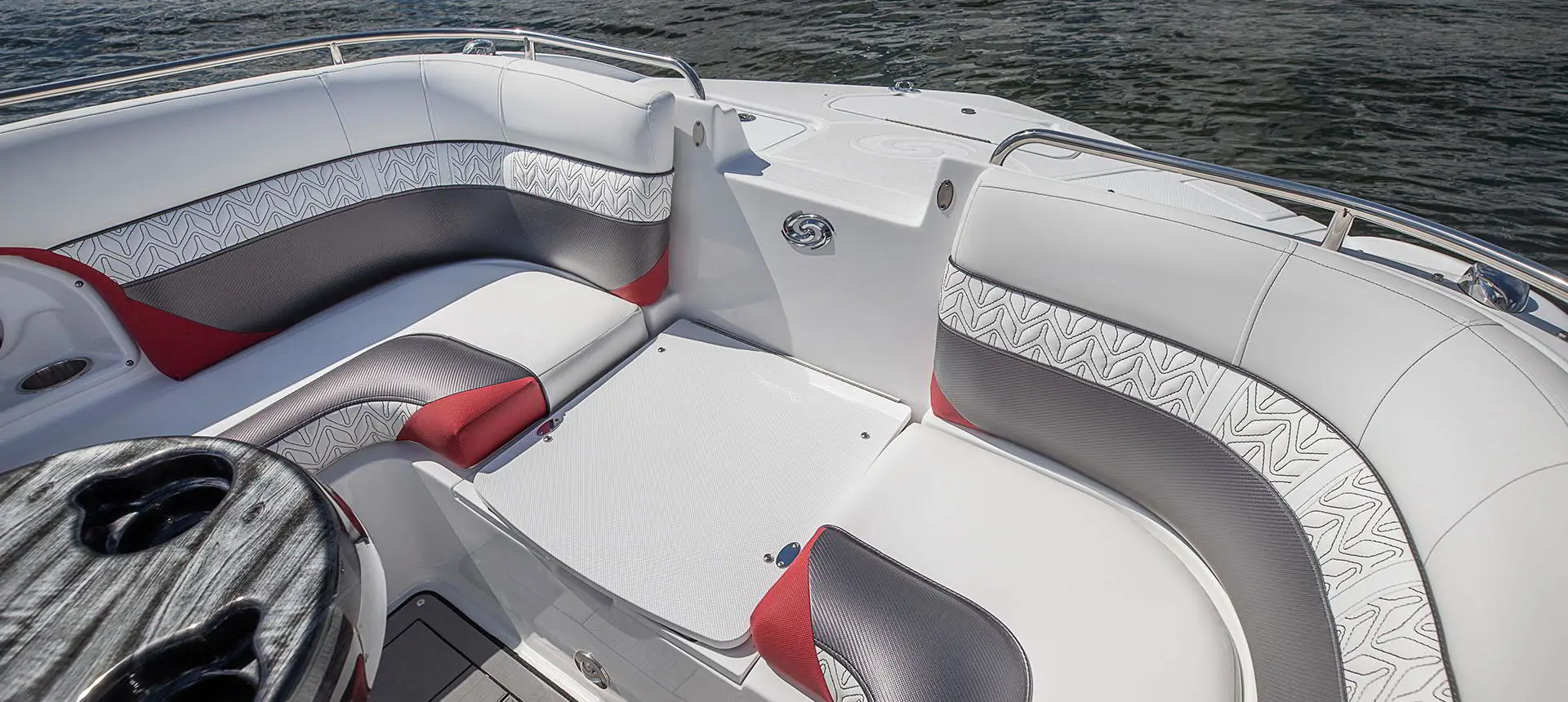 Rear seating on a Hurricane SunDeck 2486 OB.