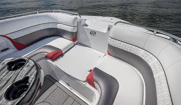 Rear seating on a Hurricane SunDeck 2486 OB.