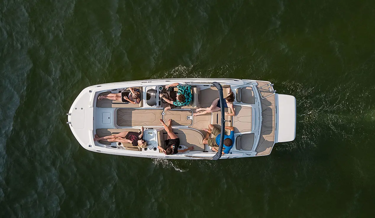 aerial view of the floor plan on a hurricane sundeck sport i/o boat