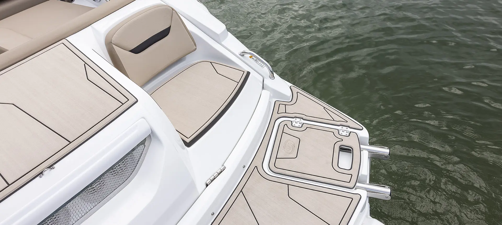 Where can I buy the front fishing chairs for my fundeck 201? — Hurricane  Boat Forum