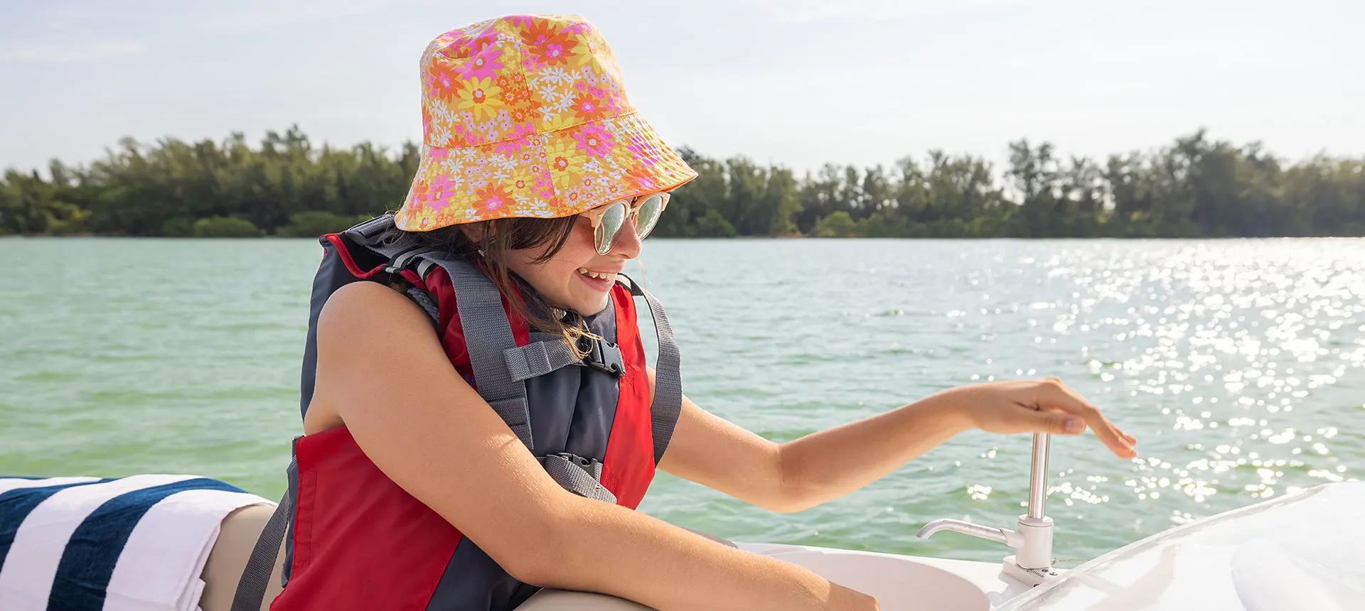 girl washing her hands on a hurricane sport 201 ob deck boat