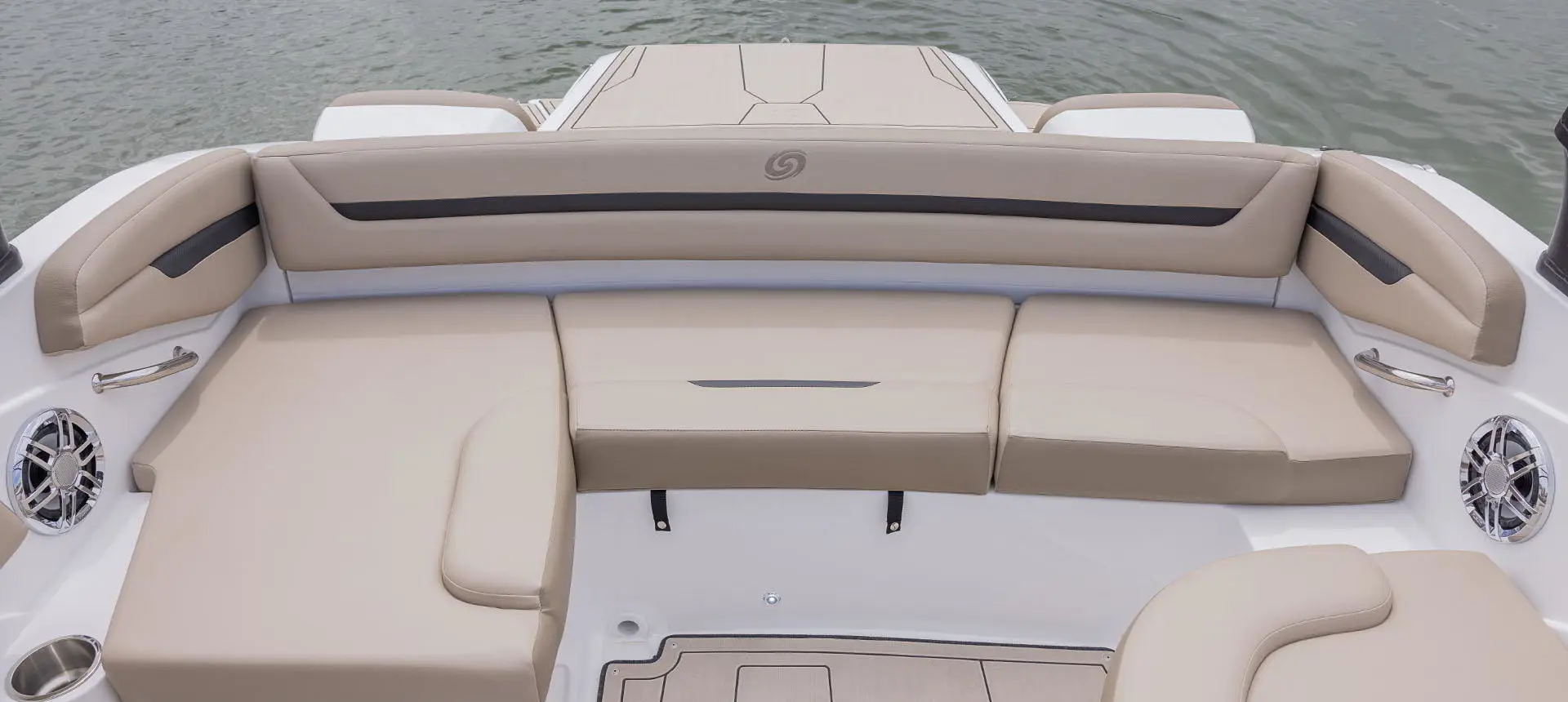 Stern seating on a Hurricane SunDeck Sport 205 IO deck boat.