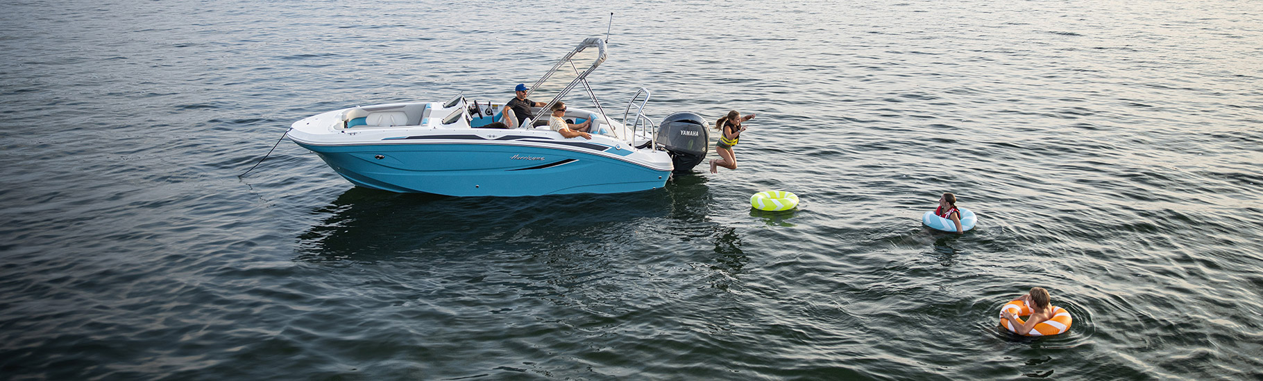 Best Deck Boats for a Fun and Relaxing Water Experience Best Deck Boats for a Fun and Relaxing Water Experience
