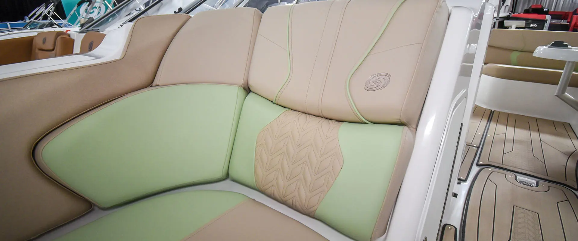 Hurricane Deck Boats Colors & Styles