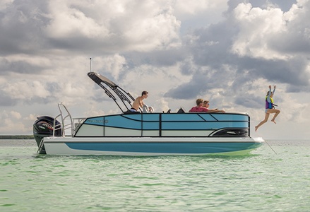 Explore Hurricane FunDeck deck boats.