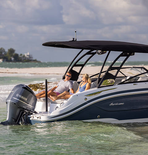 Modern customizable exterior design detail on a Hurricane SunDeck 2600 Outboard boat. 