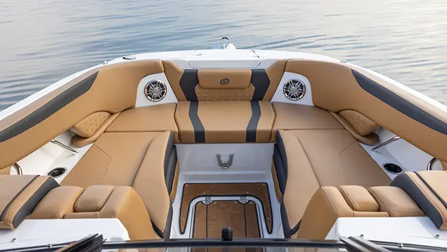 Front seating on a Hurricane SunDeck 2600 Outboard boat.