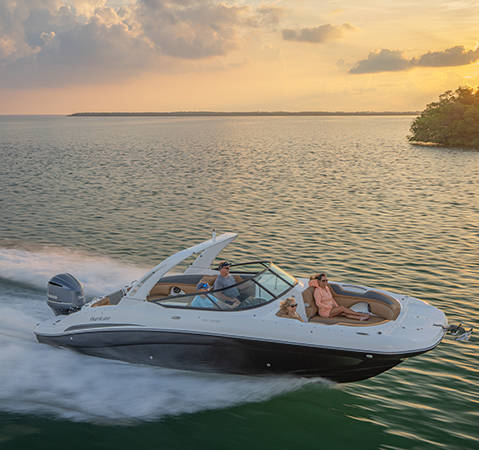Overhead view of wrap-around windshield on a Hurricane SunDeck 2690 Outboard boat. 