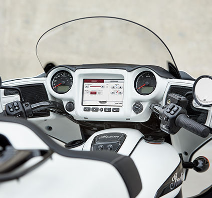 Rider view of the Indian Ride Command panel on a Roadmaster Dark Horse
