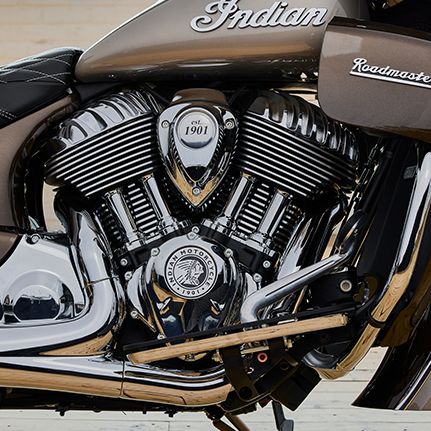 2024 Indian Roadmaster Motorcycle EN-CA