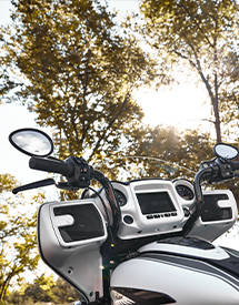 Indian Motorcycle Handlebars & Hand Control accessories. 