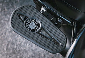 Headdress Rider Floorboard Pads in Polished