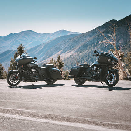 Blacked-out Motorcycles - Indian Dark Horse | Indian Motorcycle EN-CA