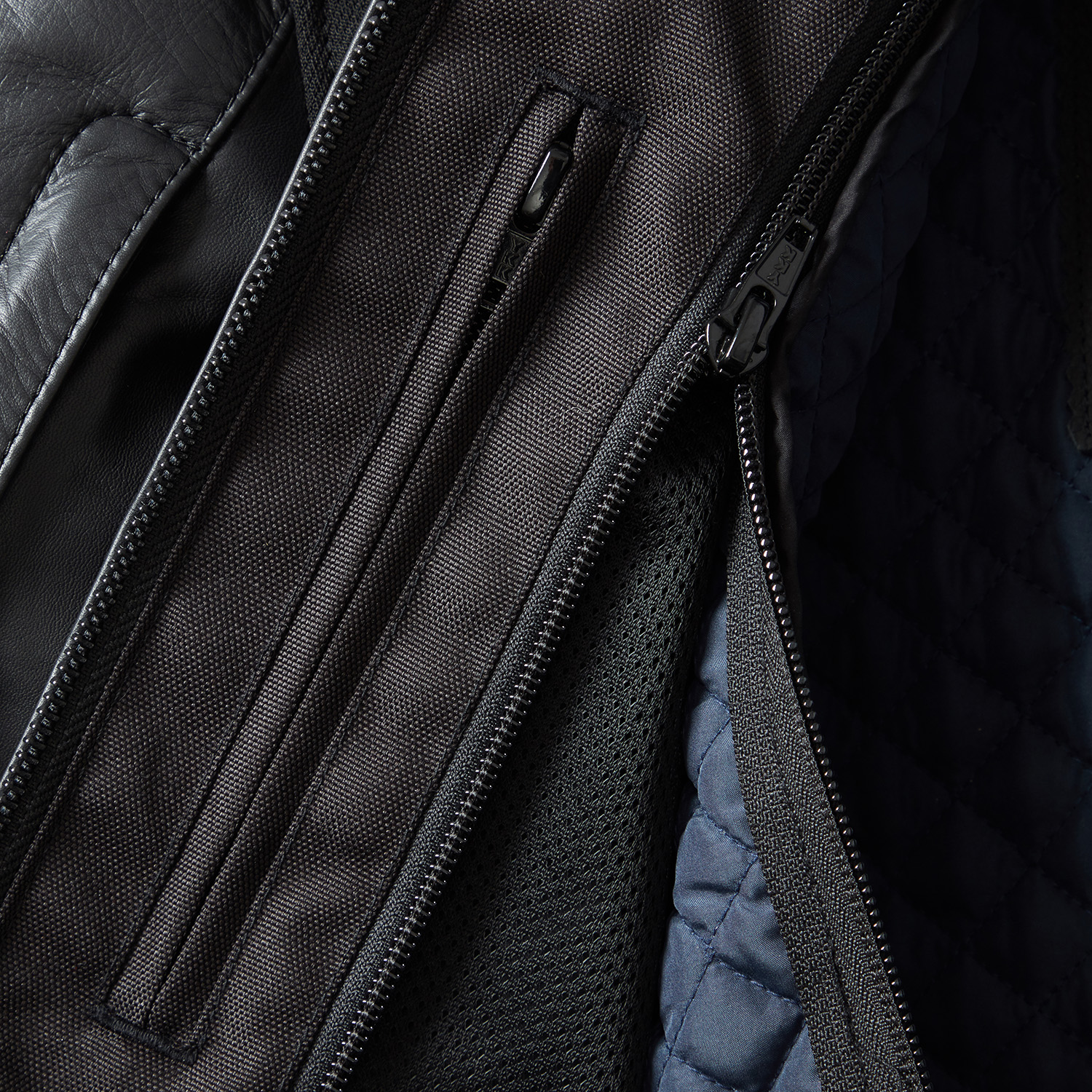 POLARIS Pre-owned Women's Drew Leather Jacket, Black