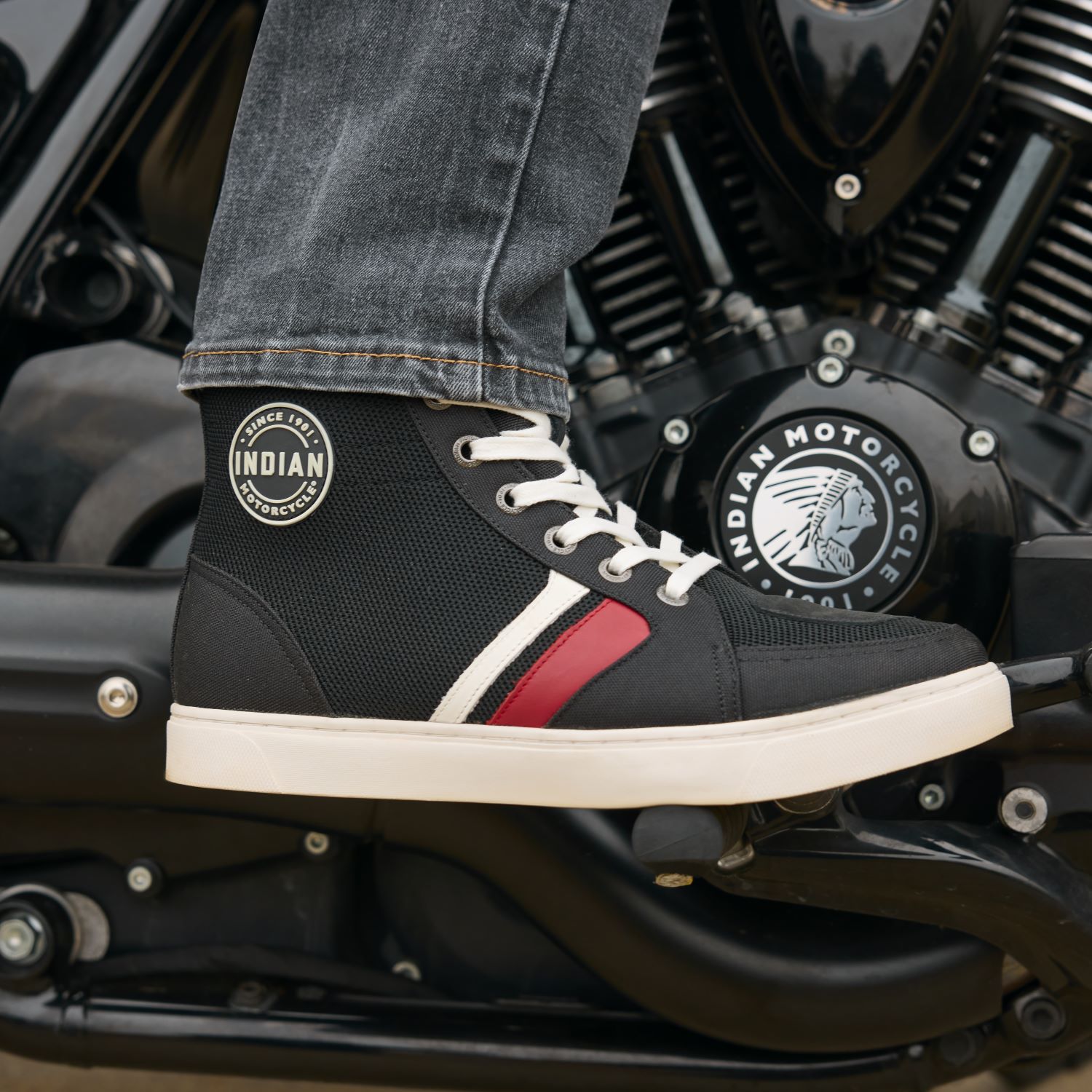 Zapatillas de Malla Milestone para Hombre, Negro | Indian