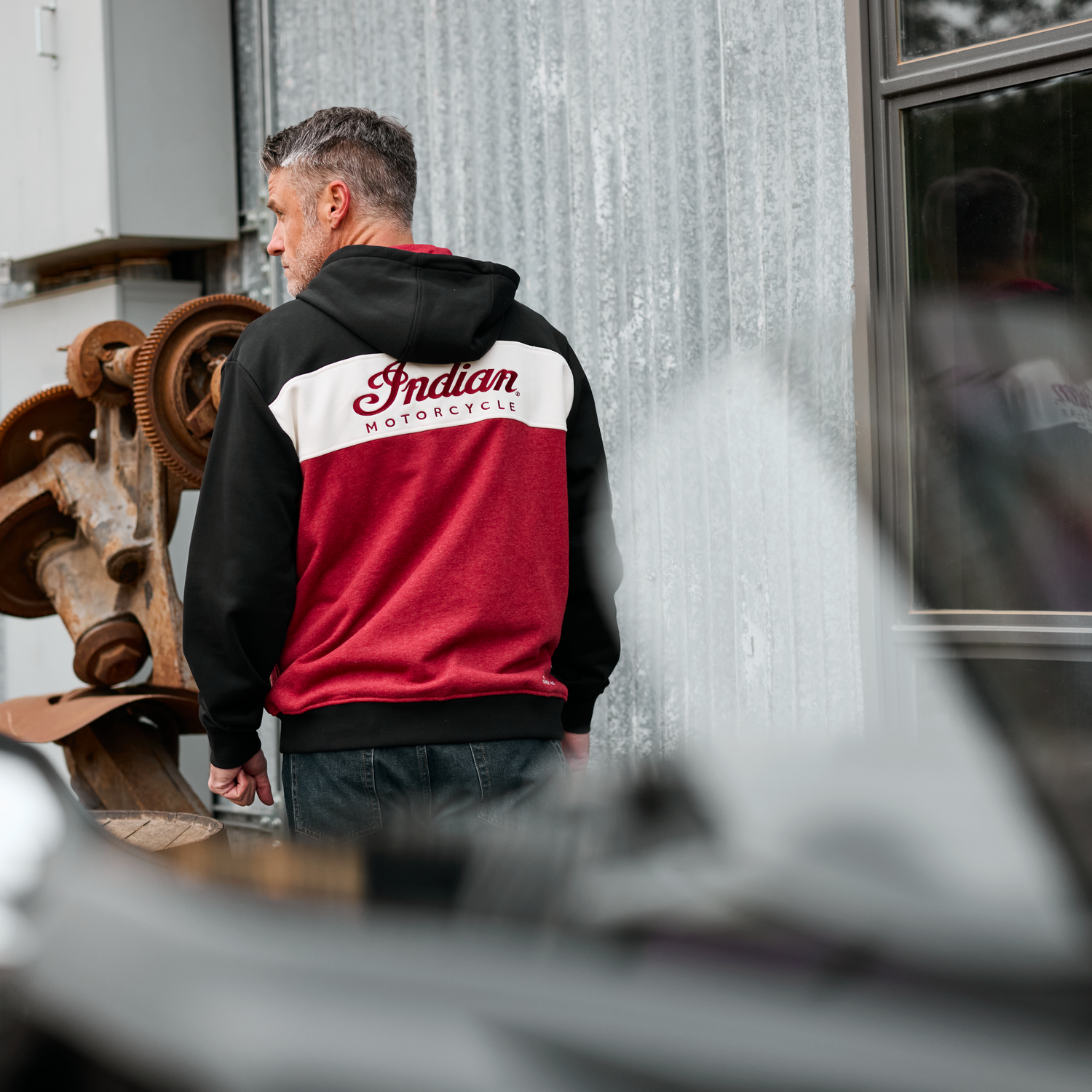 Men's Script Logo Colorblock Hoodie, Red | Indian Motorcycle EN-CA