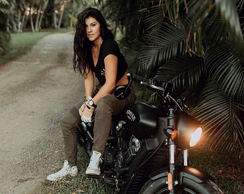 VKontakte-da yalangoch mashhurlar Hikoya oyinlari uchun DIY hunarmandchilik