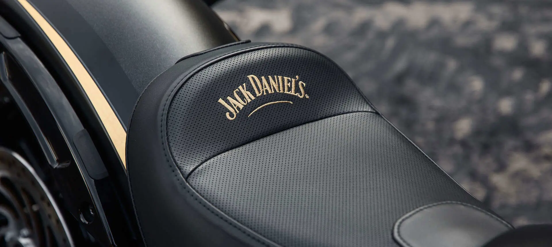 2018 Jack Daniel's Indian Scout Bobber