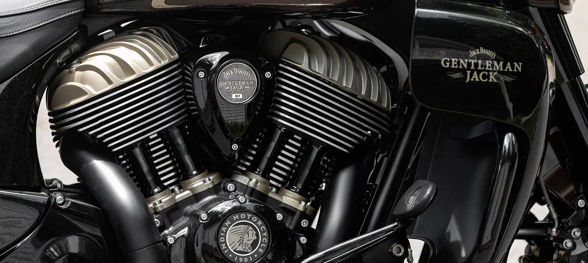 2020 Jack Daniel's Limited Edition Indian Roadmaster Dark Horse