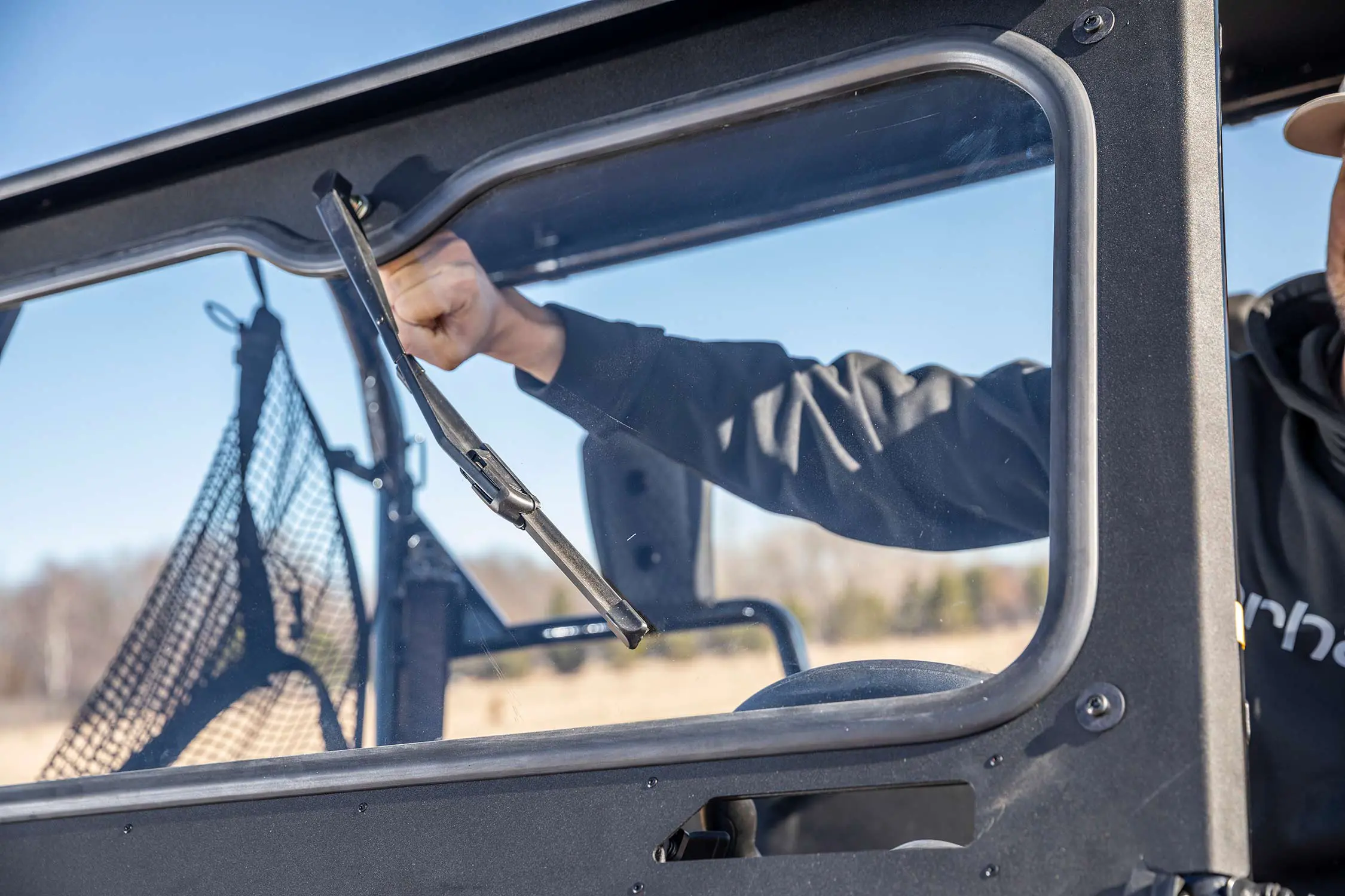 UTV Manual Hand Operated Windshield Wiper Rubber Blade For Kawasaki Mule Teryx Polaris Ranger Rzr Kubota Rtv John Deere Gator Case Kymco Uxv UTV Manual Hand Operated Windshield Wiper Rubber Blade For Kawasaki Mule Teryx Polaris Ranger Rzr Kubota Rtv John Deere Gator Case Kymco Uxv