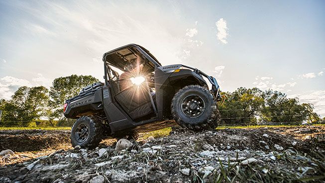 Ranger 1000 driving over rocks