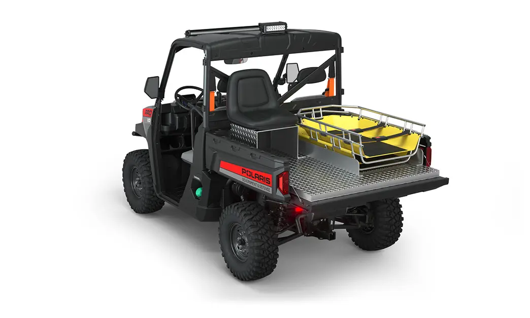 Rear side view of the cargo box on a polaris Pro XD Full-Size Diesel with the Basic Rescue Package