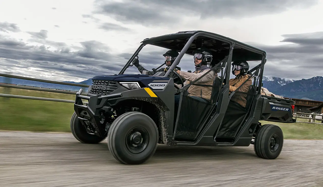 ranger 1000 crew with 4 passengers on a trail