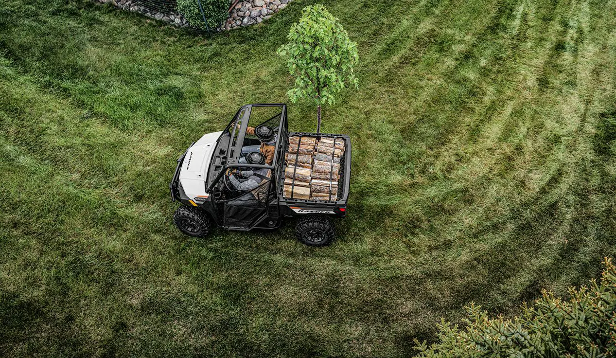 overhead view of a RANGER 1000 UTV taking a tight corner