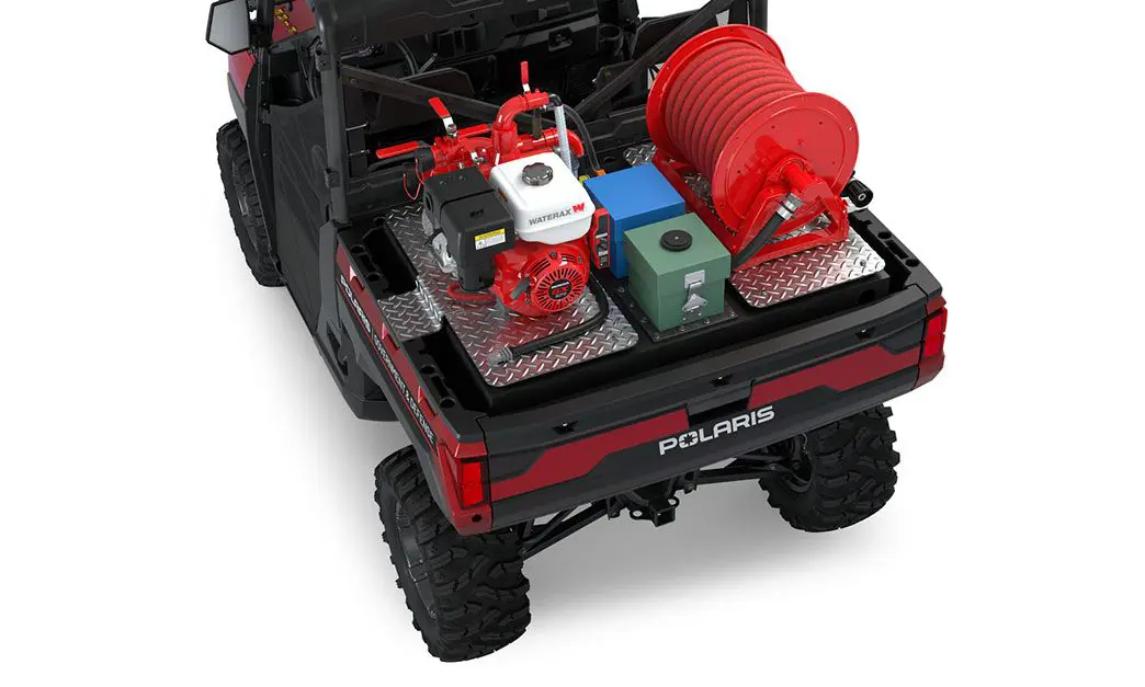 Side view of a polaris RANGER XP 1000 Premium with the Basic Firefighting Package