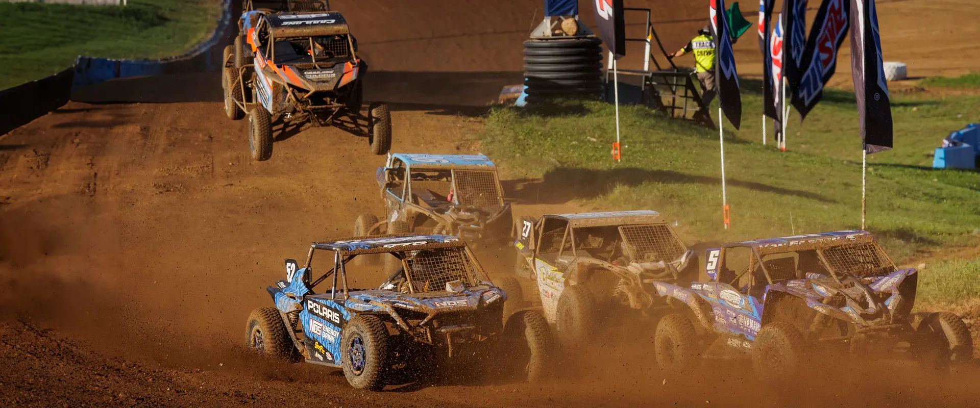 Profil latéral d’un côte à côte Polaris RZR Pro XP 2025.