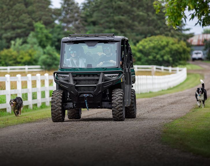 Explore the RANGER XP 1000 Farm/Ranch accessory package.
