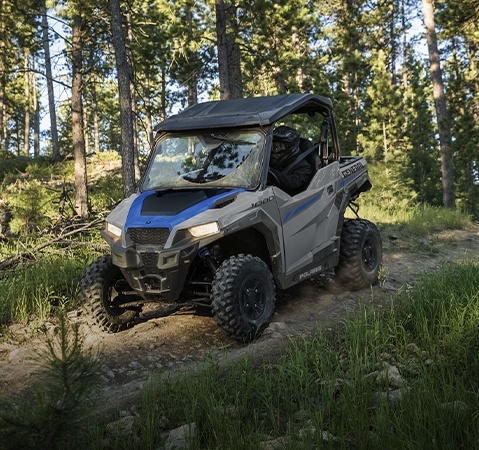 Explore 2027 Polaris GENERAL 1000 models.