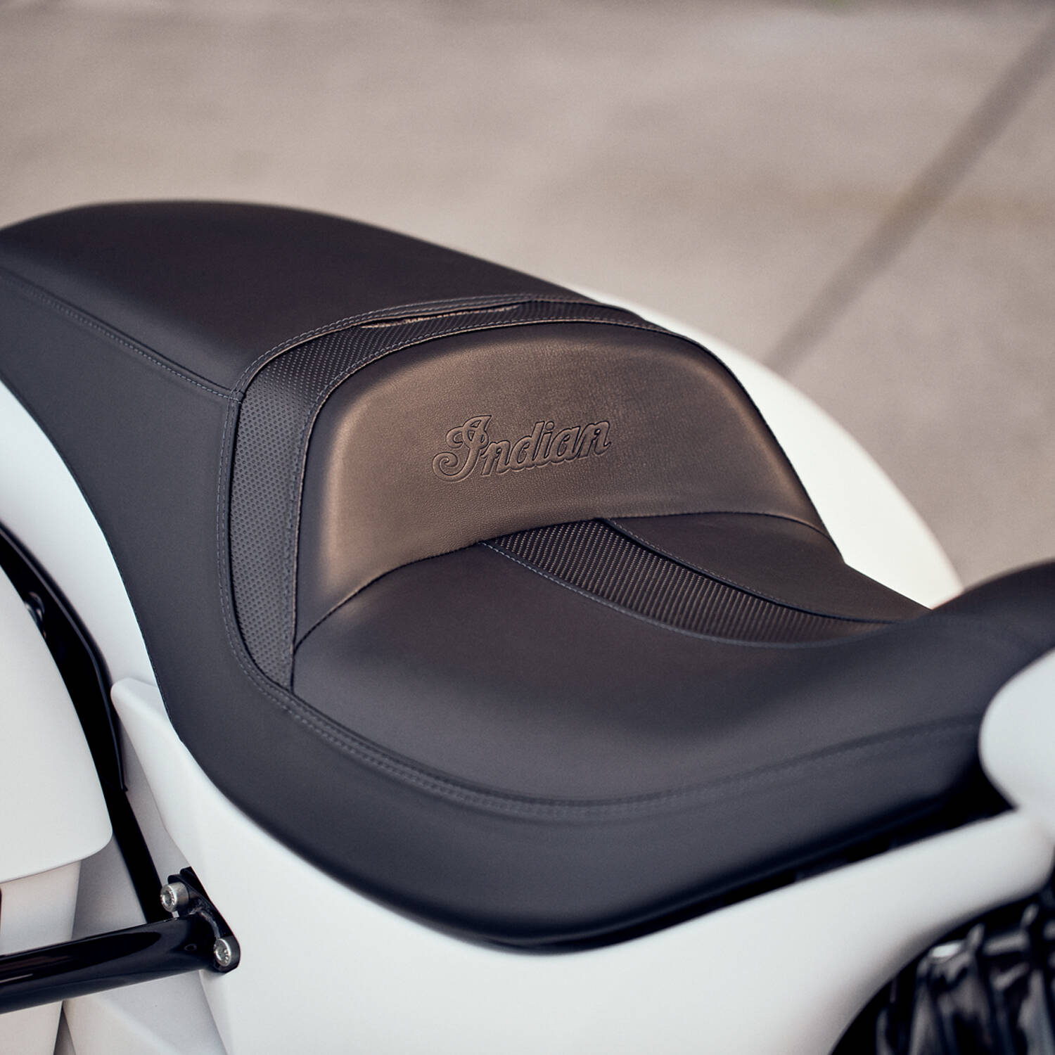 Standard Reach Syndicate Seat, Black | Indian Motorcycle