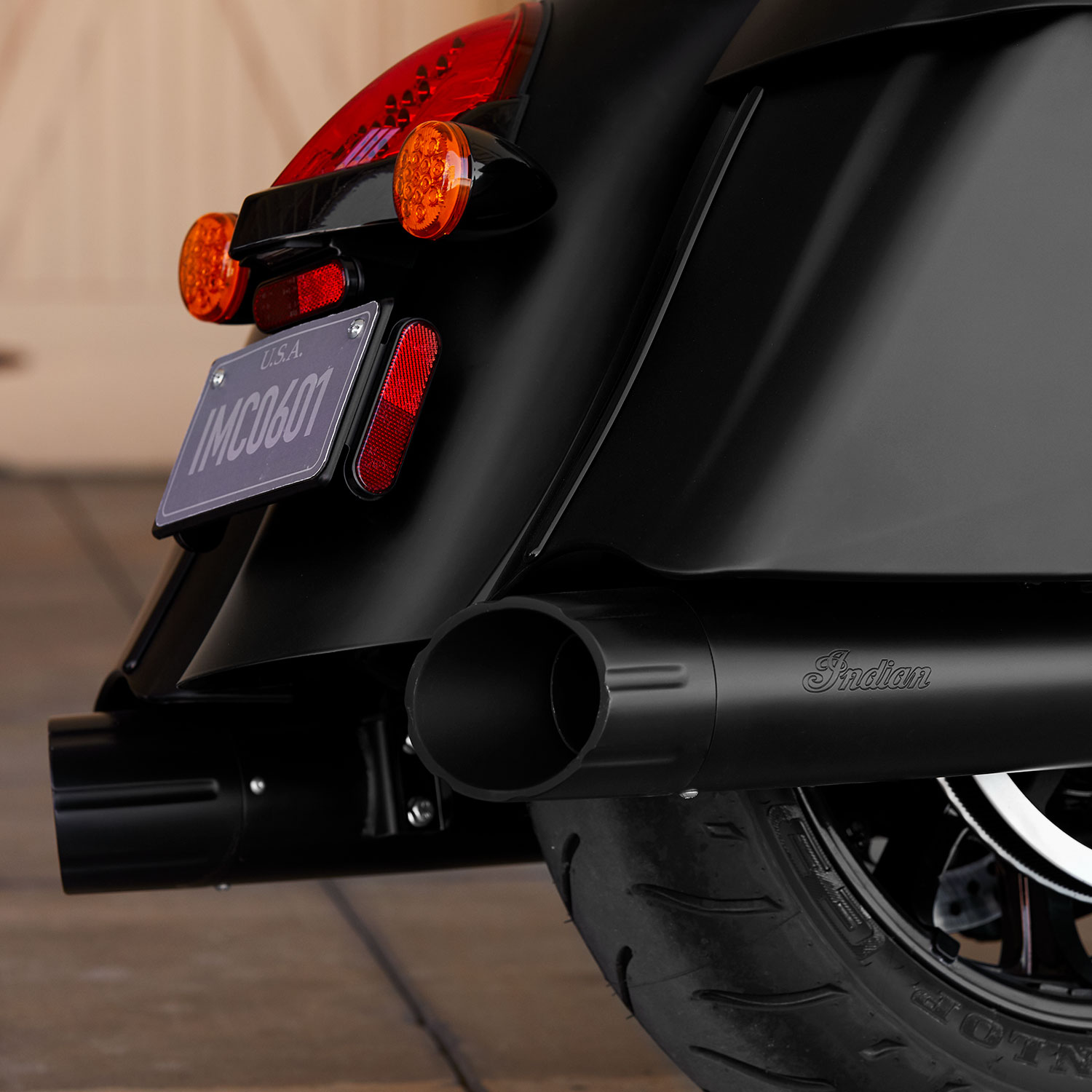 Thunderstroke & Powerplus Stage 1 Slip-On Exhaust | Indian Motorcycle