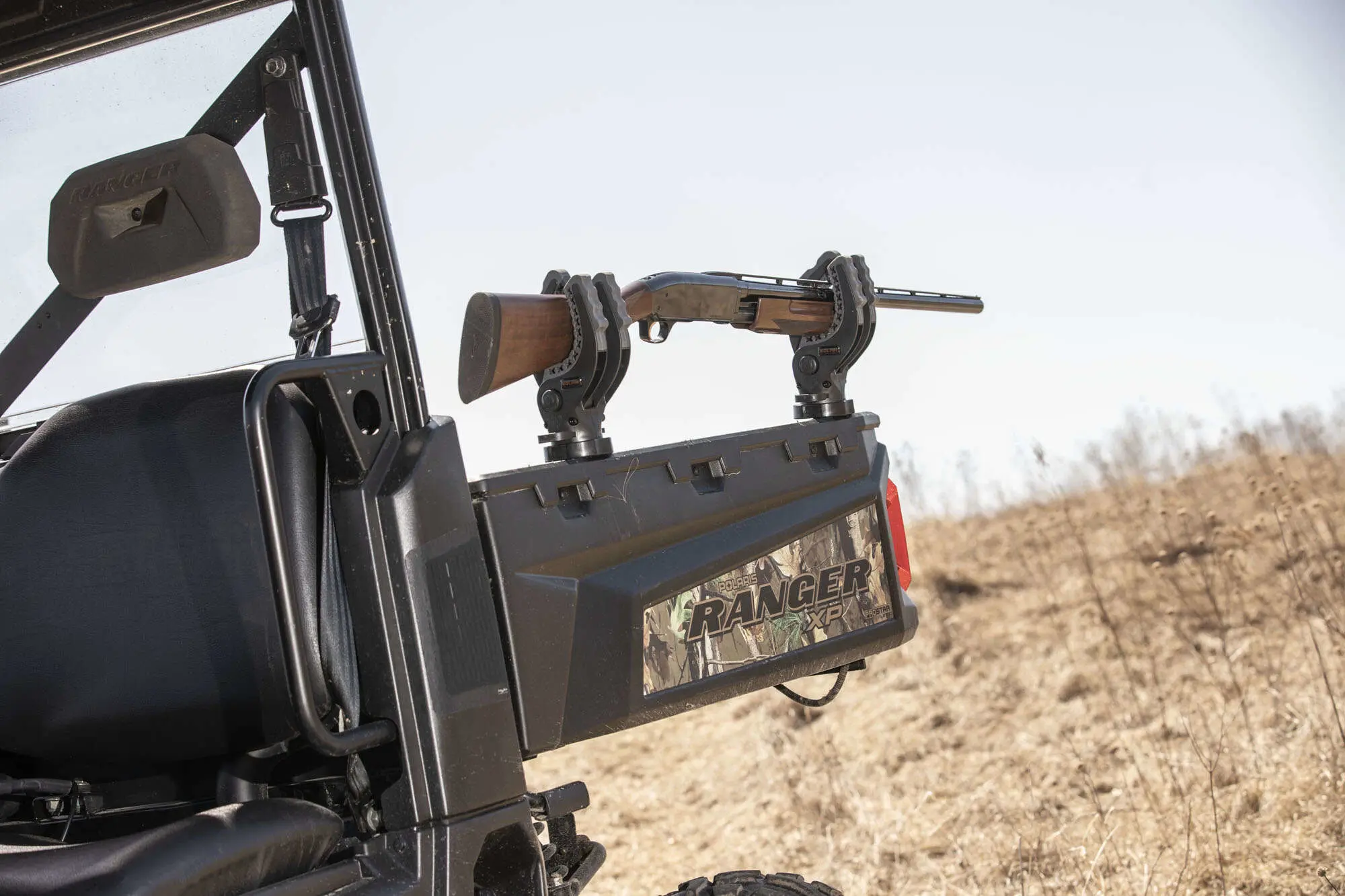 Kolpin Lock & Ride racsnis Rhino markolatok RANGER, GENERAL és Polaris XPEDITION modellekhez, 2 darabos készlet - 2. kép az 5-ből