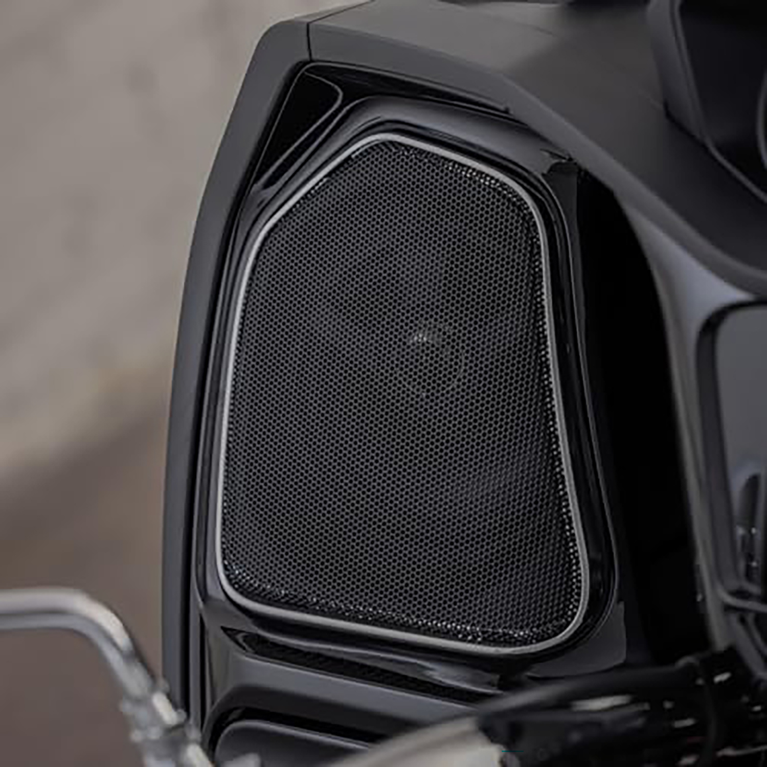 6 1/2 in. PowerBand Audio Amplified Speakers | Indian Motorcycle 6 1/2 in. PowerBand Audio Amplified Speakers | Indian Motorcycle