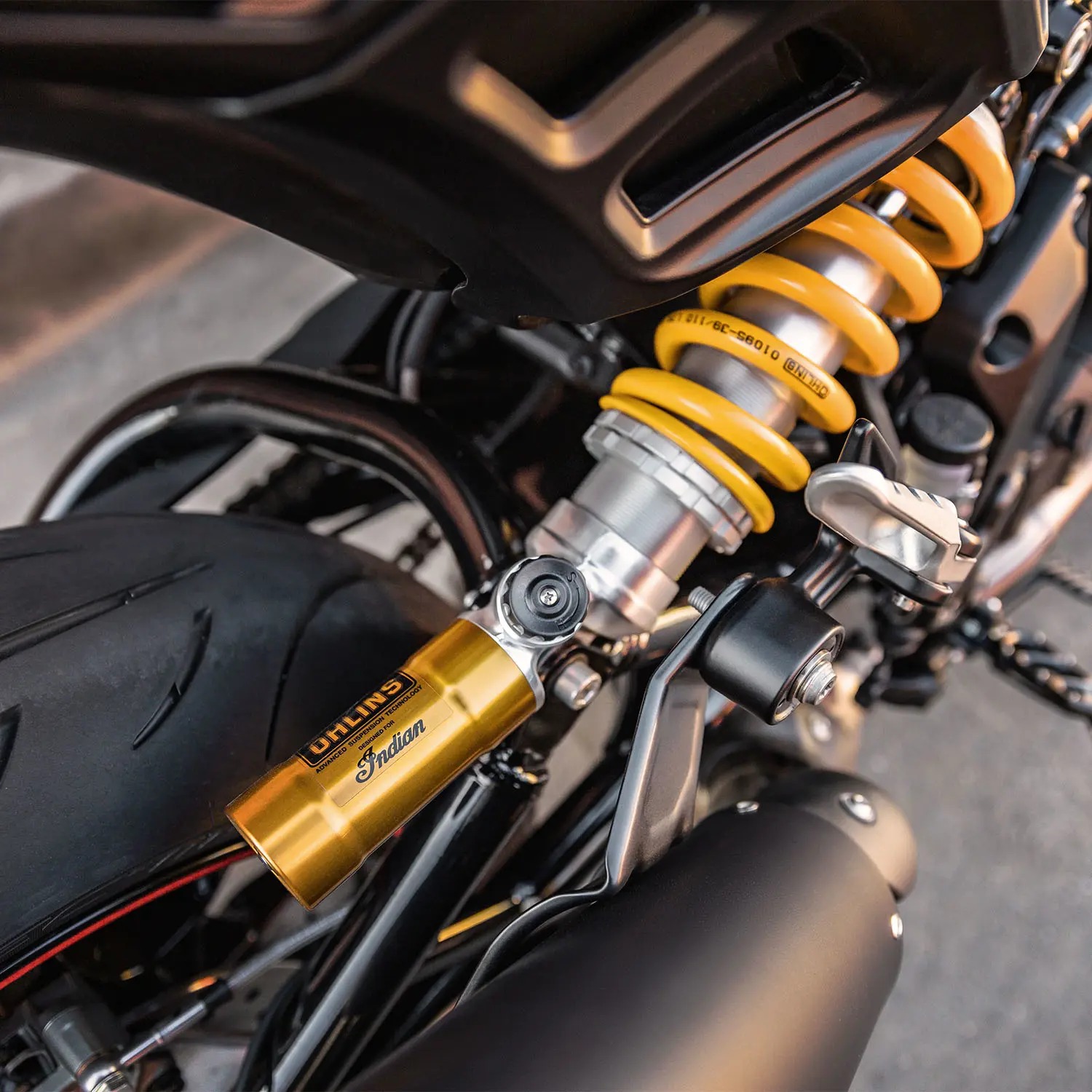 Öhlins® Rear Shock Indian Motorcycle EN-CA - Main Image