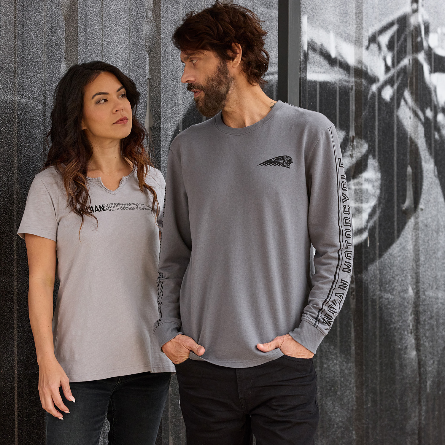 Women's Logo Back Pleat T-shirt, Gray | Indian Motorcycle